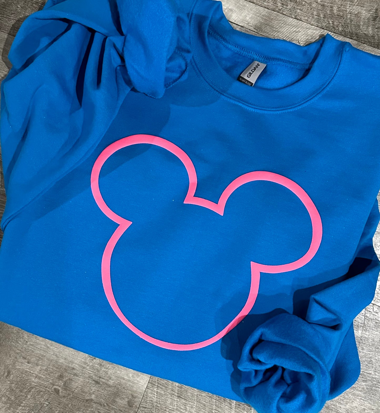 Colorful mouse head puff swsh