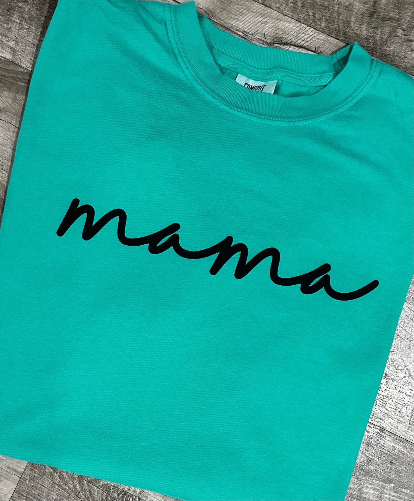 Mystery puff mama tee