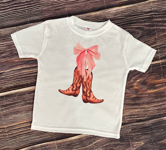 Boots and bows tee