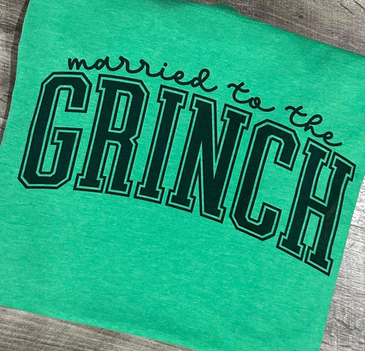 Married to the grinch tee
