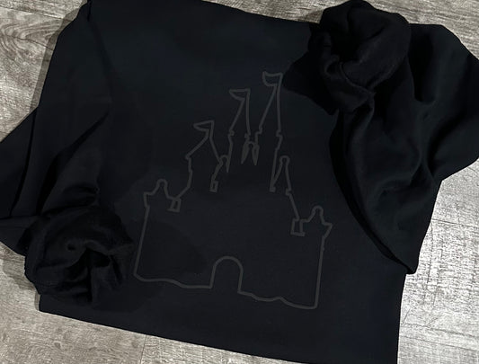 Simple puff castle sweatshirt