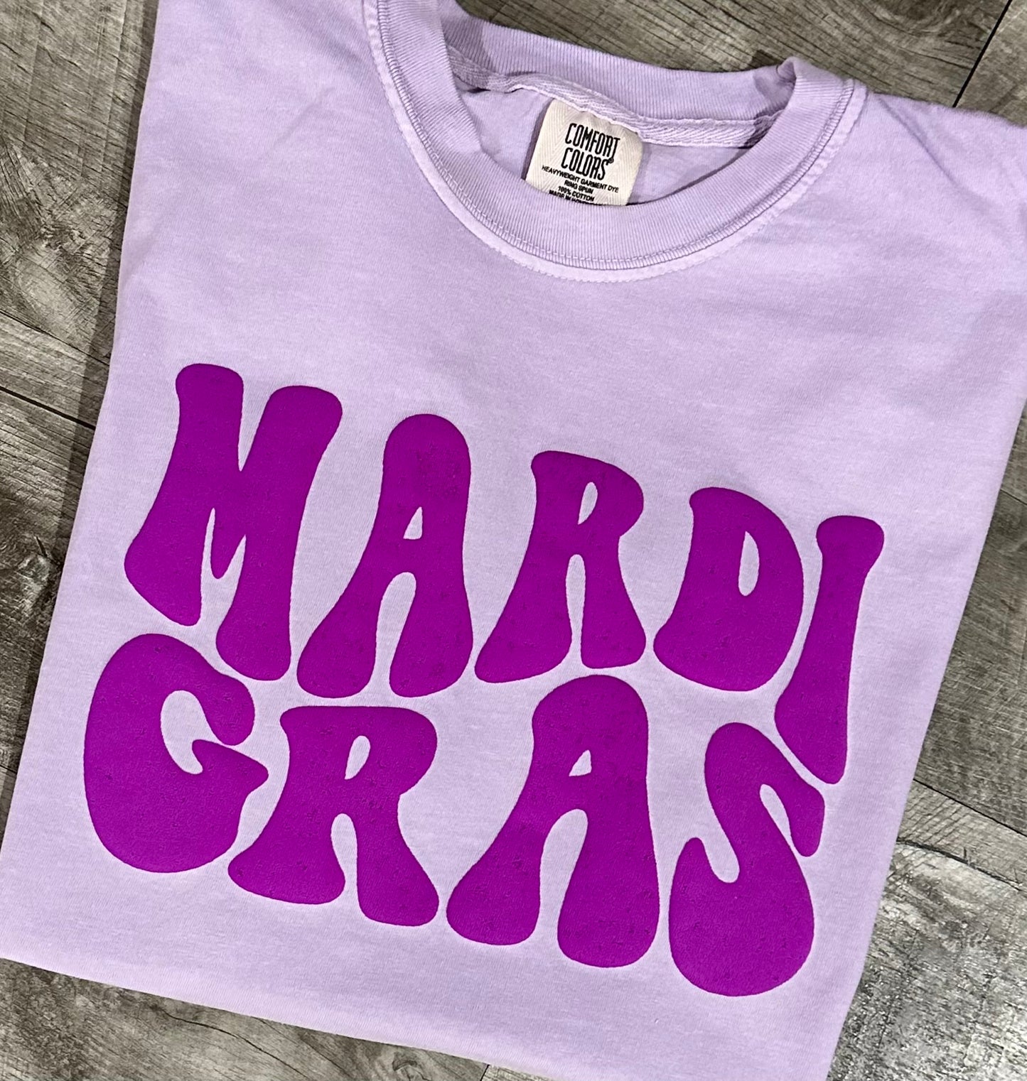 Mardi Gras puff comfort color tee