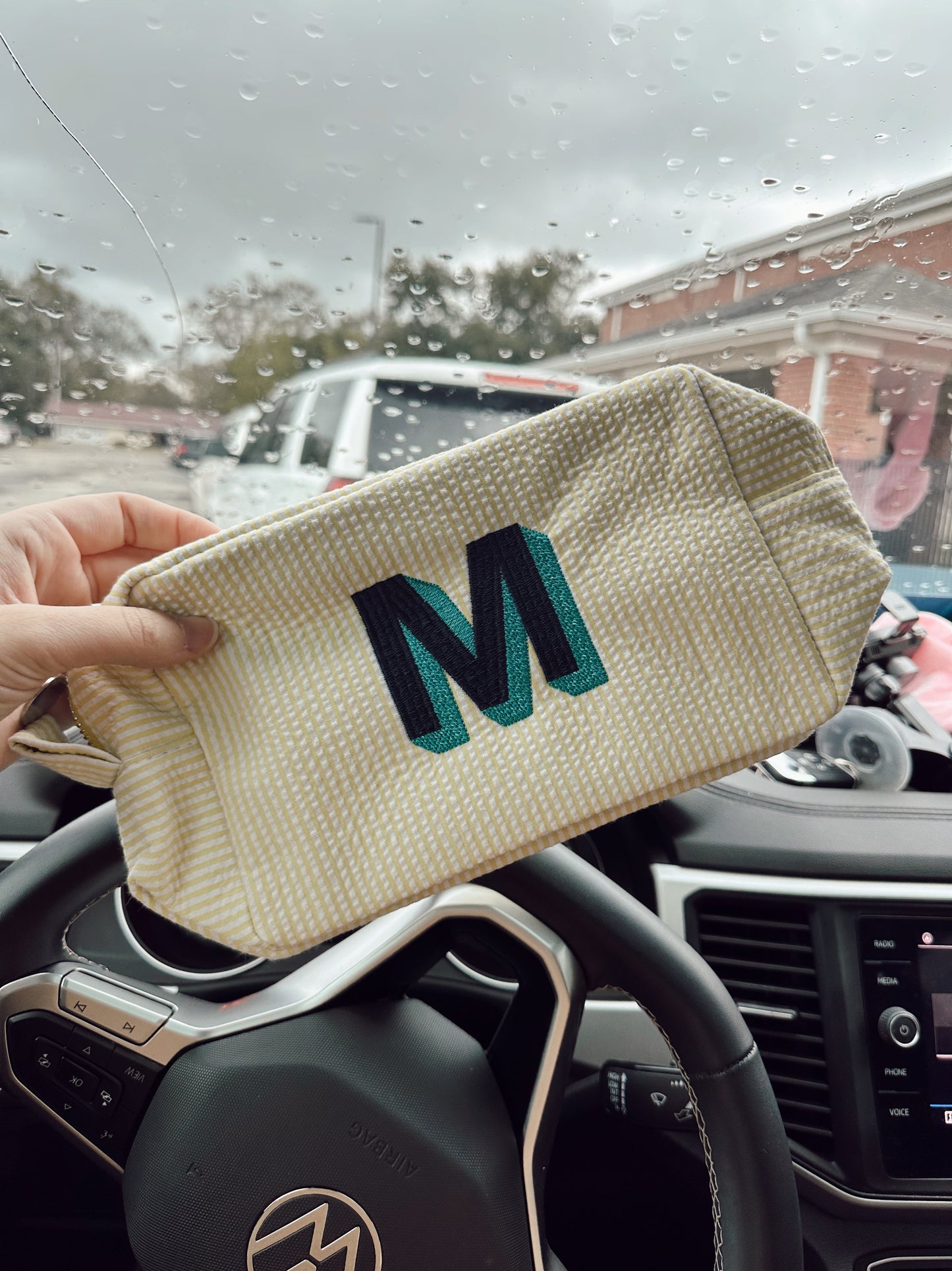 Initial bags